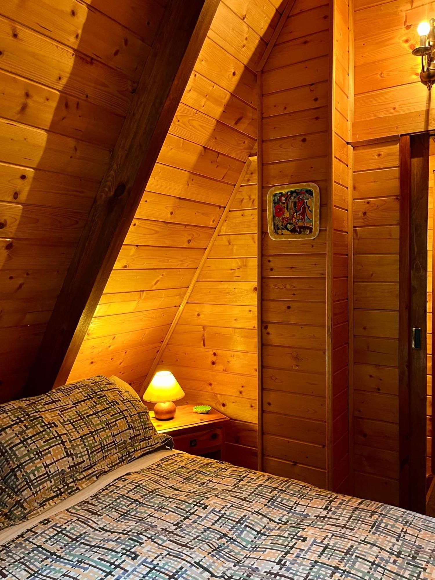 Chalet Natura La Taverna Dei 3 Porcellini Cavaliere  Ngoại thất bức ảnh