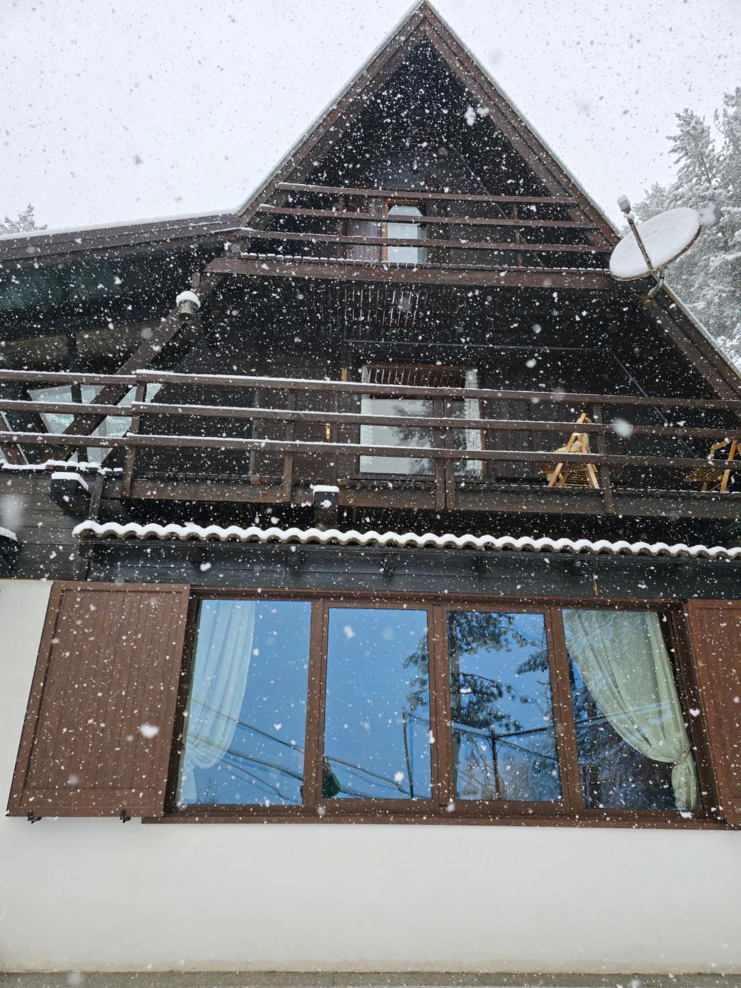 Chalet Natura La Taverna Dei 3 Porcellini Cavaliere  Ngoại thất bức ảnh